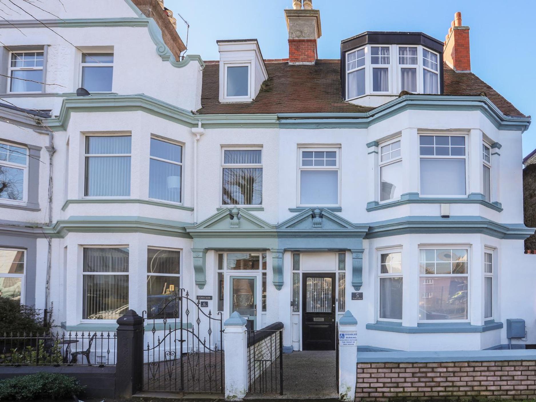 Villa Noah'S Rest Llandudno Exterior foto